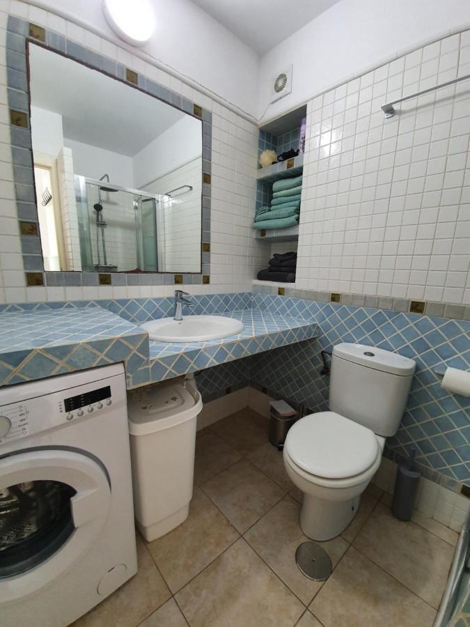 Los Fernandos, 1St Line Beachfront Poniente, 2 Bedroom Apartment Ocean Terrace 베니돔 외부 사진